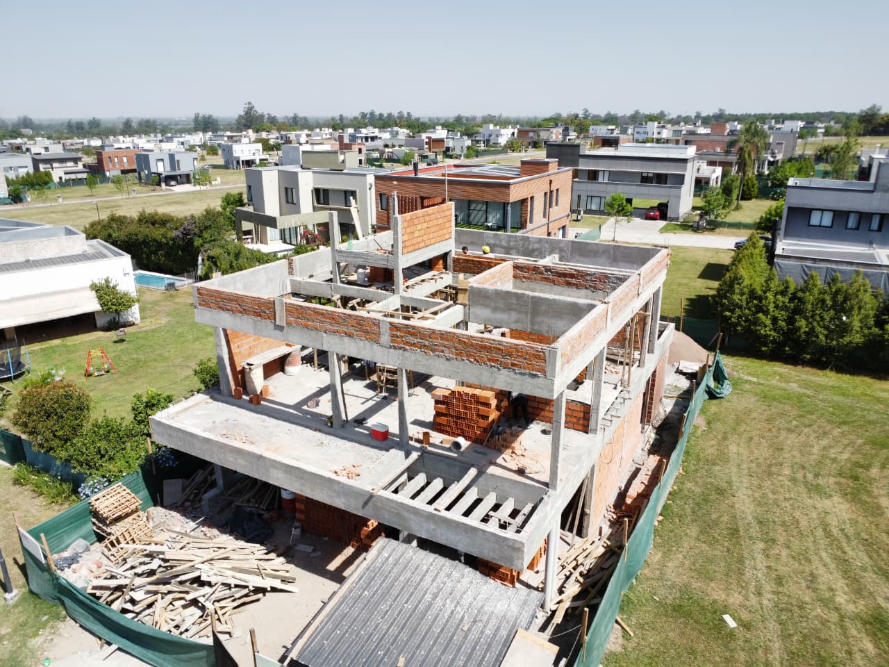 Casa POPE — etapa de estructura y mampostería